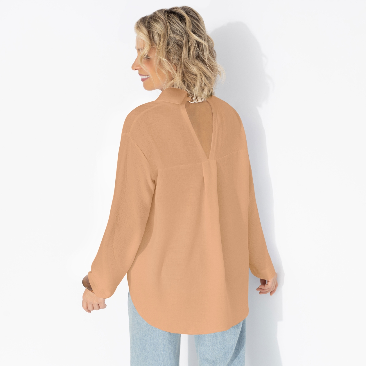 Создала себя сама (бежевая). Состав: 65% п/э, 30% вискоза, 5% эластан