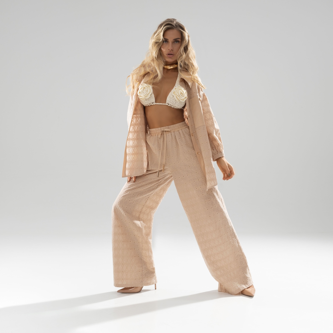 Брюки Роскошный момент. Состав: 85% хлопок, 10% п/э, 5% спандекс