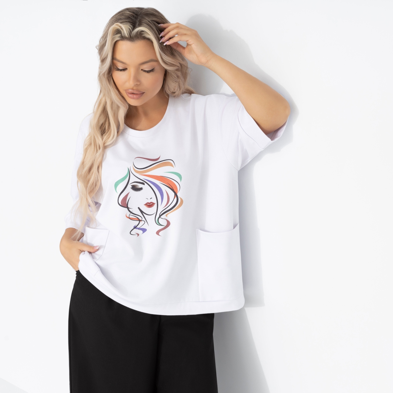 Футболка Красота внутри. Состав: 65% п/э, 30% вискоза, 5% стрейч