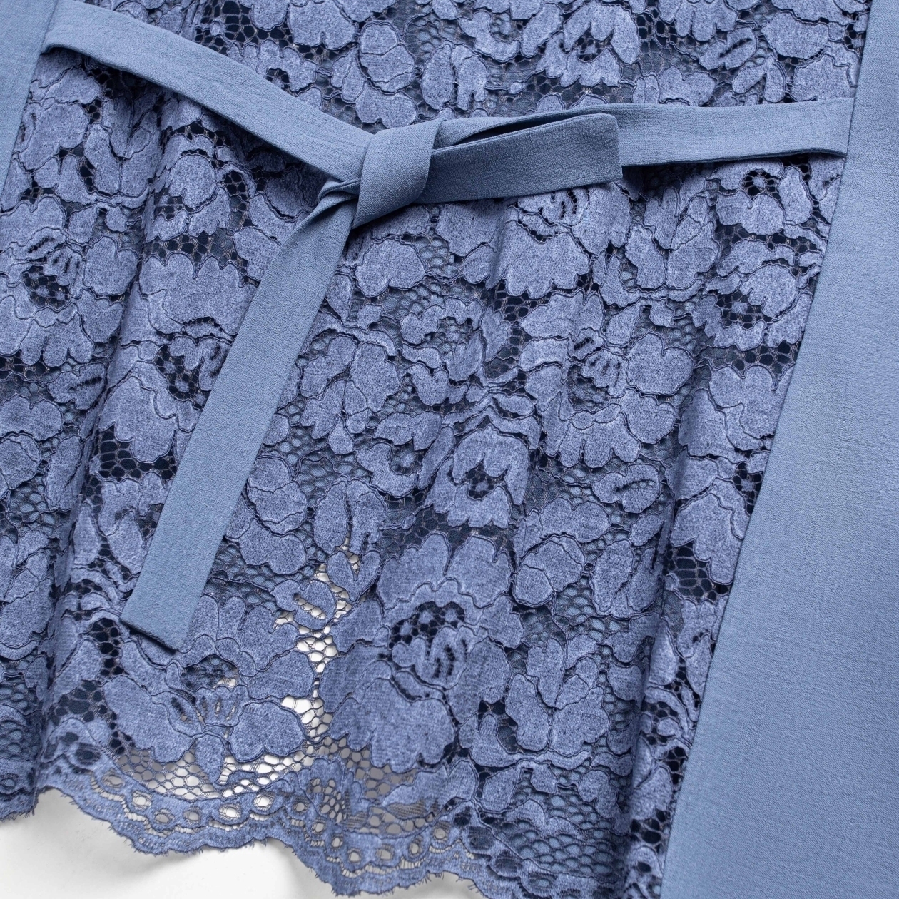 Идеал для всех (синий). Состав: 35% п/э, 30% вискоза, 30% хлопок, 5% спандекс