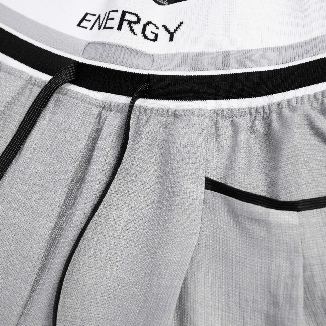 Брюки Красота в движении. Состав: 60%  п/э, 30%  вискоза, 5% спандекс, 5% нейлон