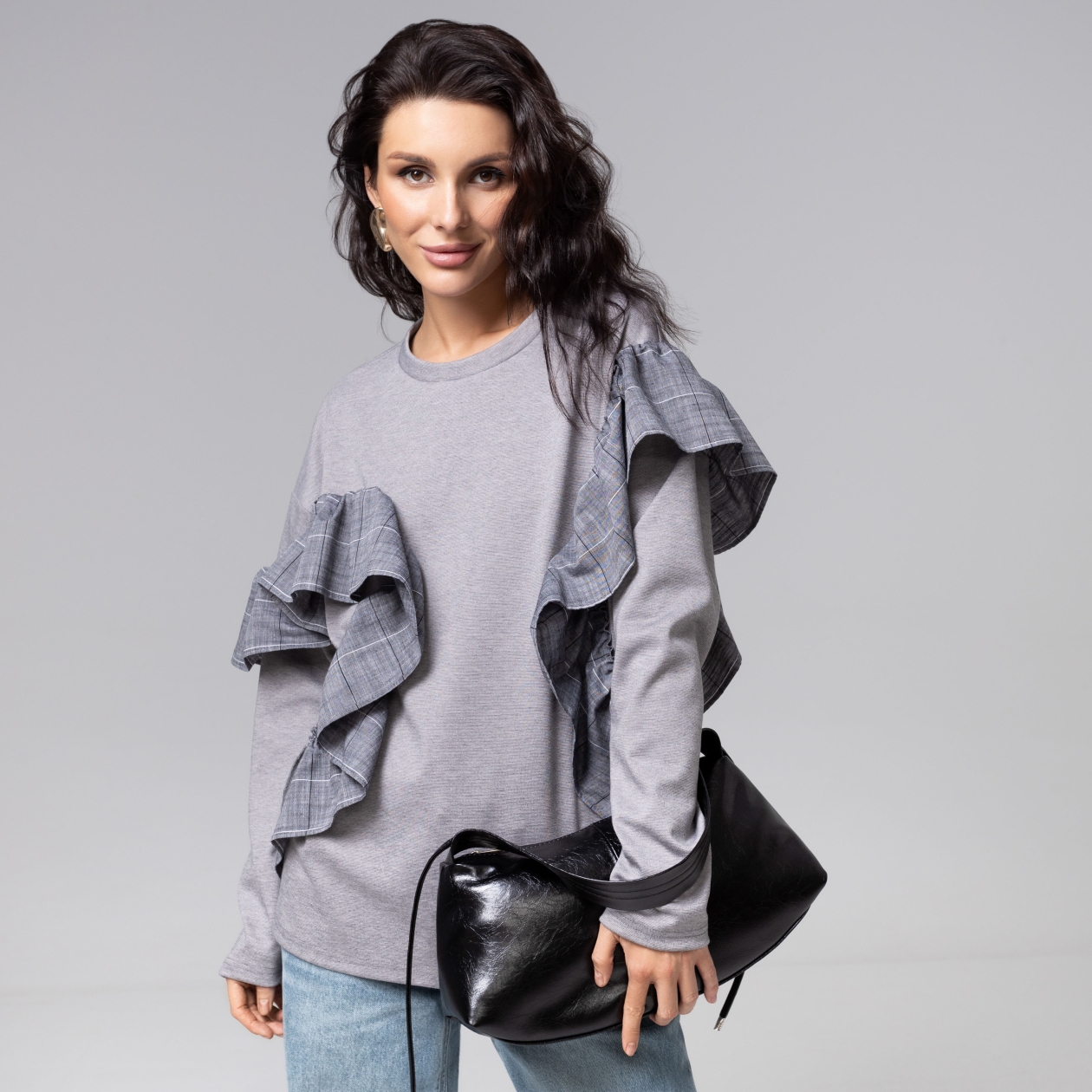 Лонгслив Гардеробная магия. Состав: 65% п/э, 30% вискоза, 5% спандекс