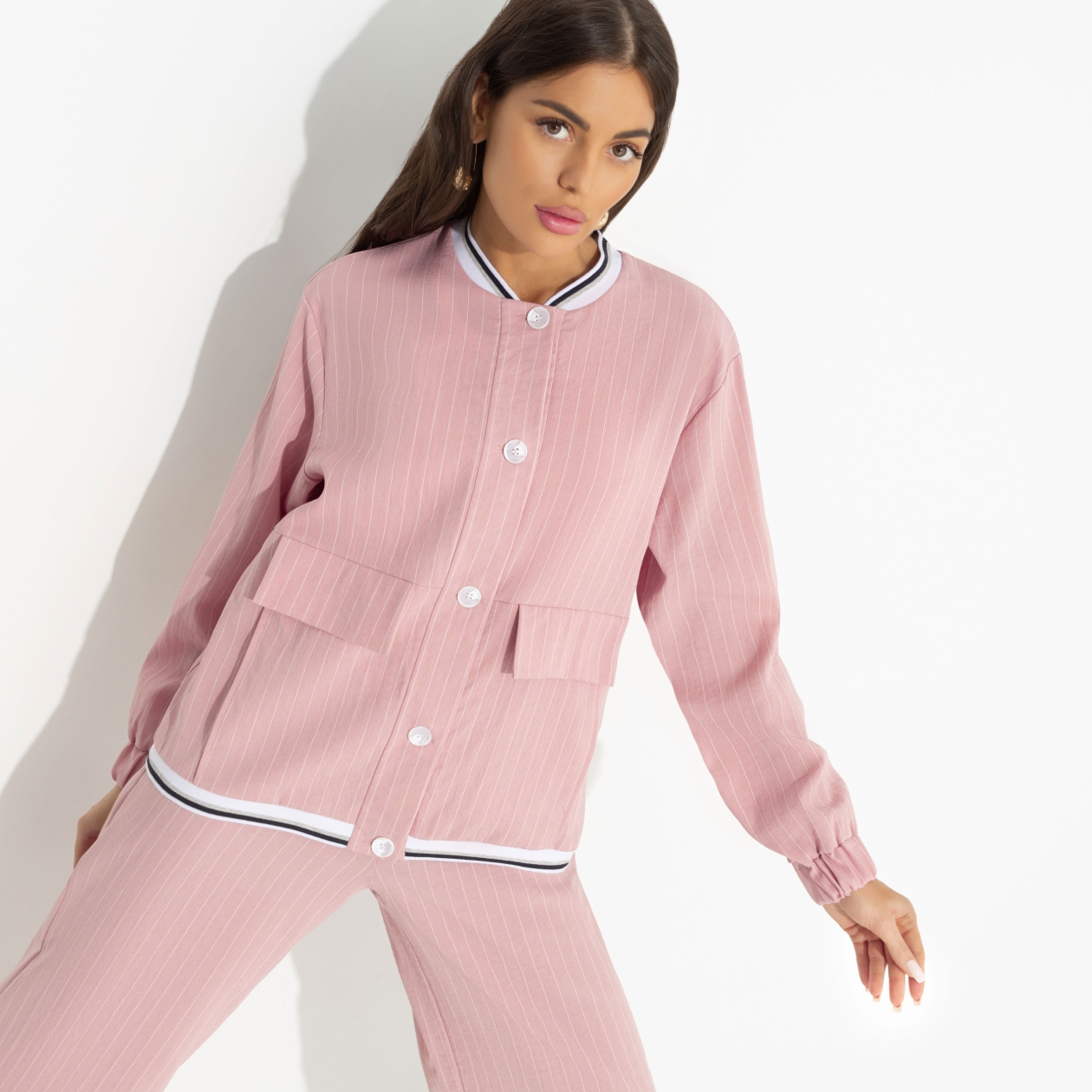 Бомбер Бунтарка (pink). Состав: 79% вискоза, 20% нейлон, 1% эластан