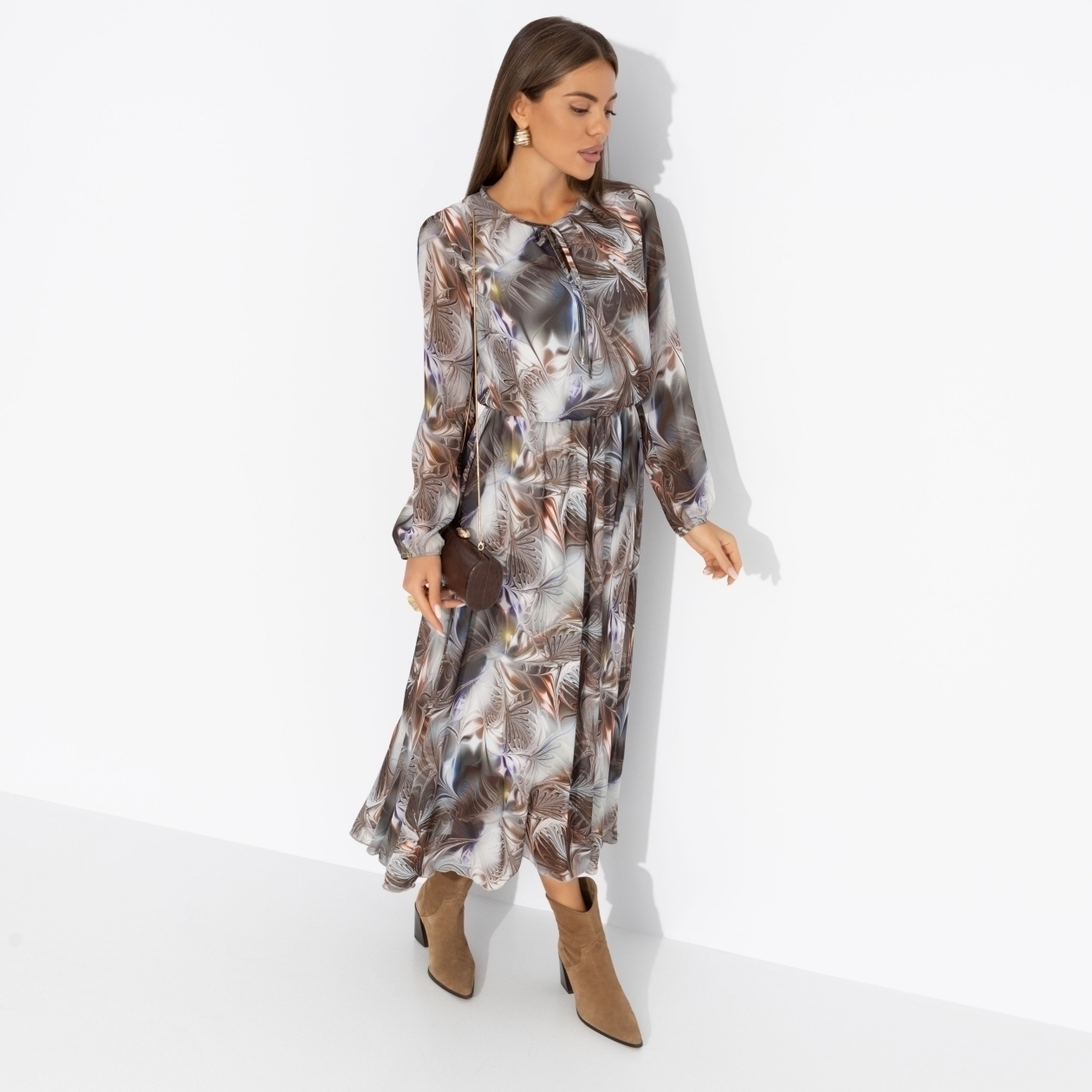 Платье Летящие мгновения (grey). Состав: 100% п/э