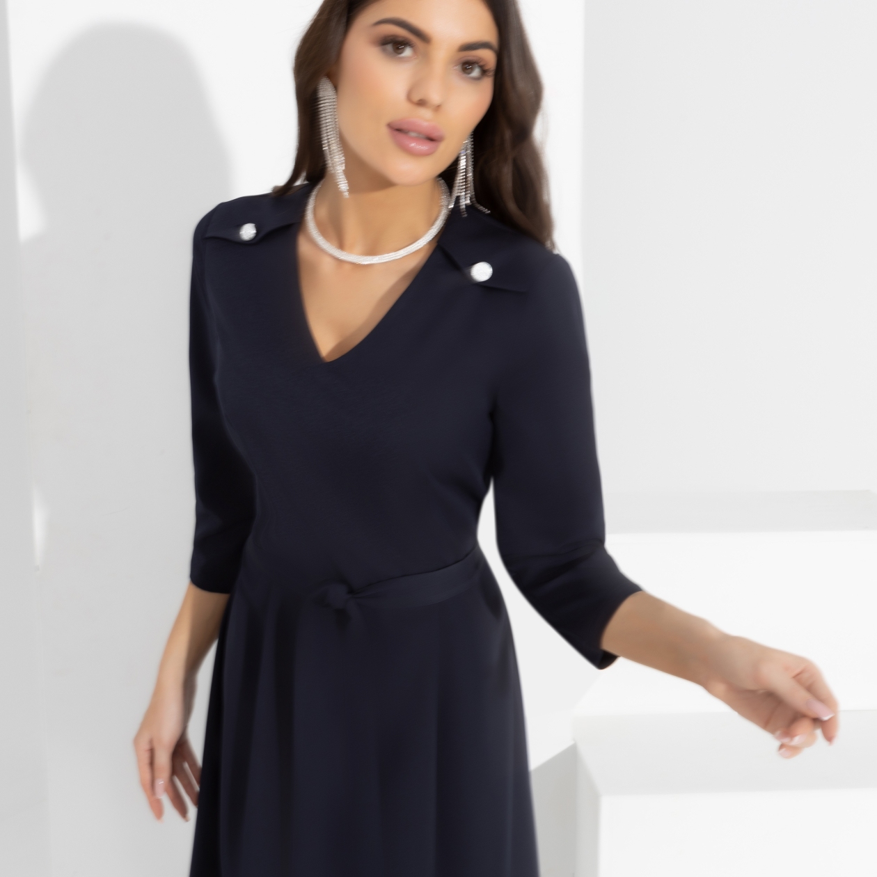 Платье Эффектное появление (с поясом). Состав: 95% п/э, 5% спандекс