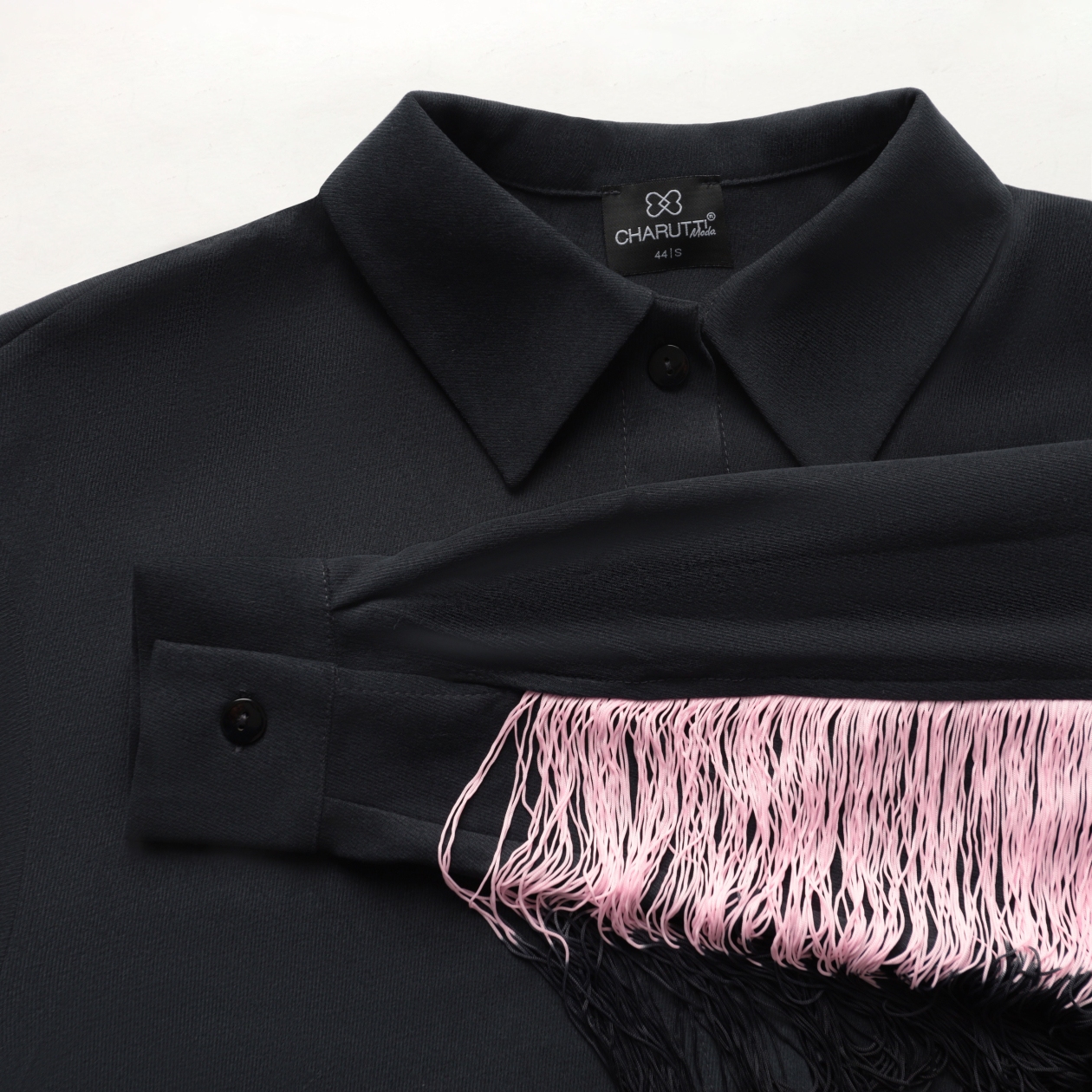 Среди избранных (star). Состав: 67% полиэстер, 30% вискоза, 3% спандекс