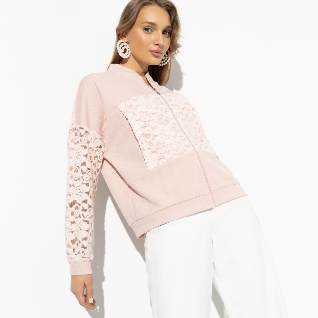 Бомбер Мода в большом городе (blossom). Состав: 65% п/э, 15% ангора, 15% нейлон, 5% спандекс