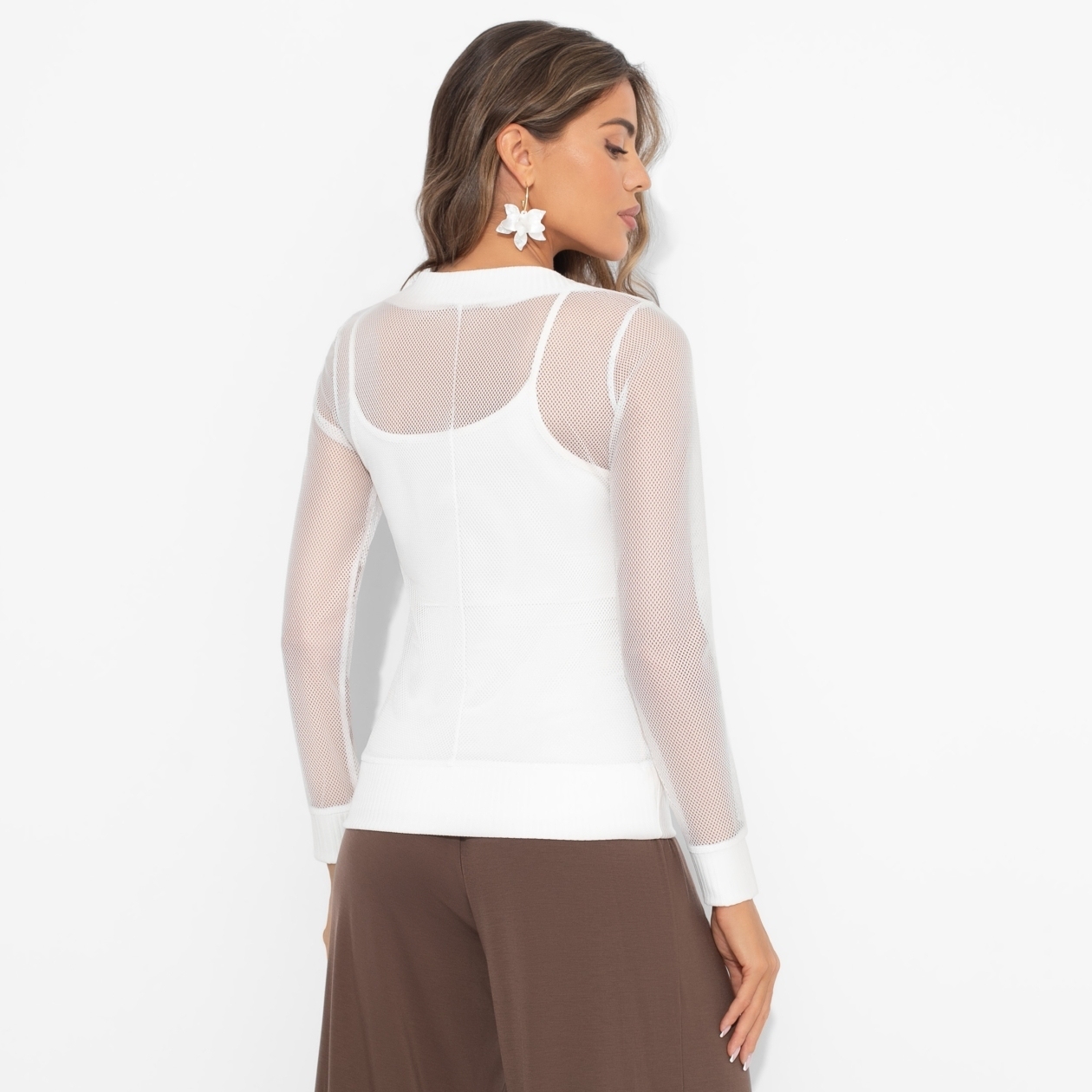 Лонгслив Секретное оружие гардероба. Состав: 60% вискоза, 35% п/э, 5% эластан