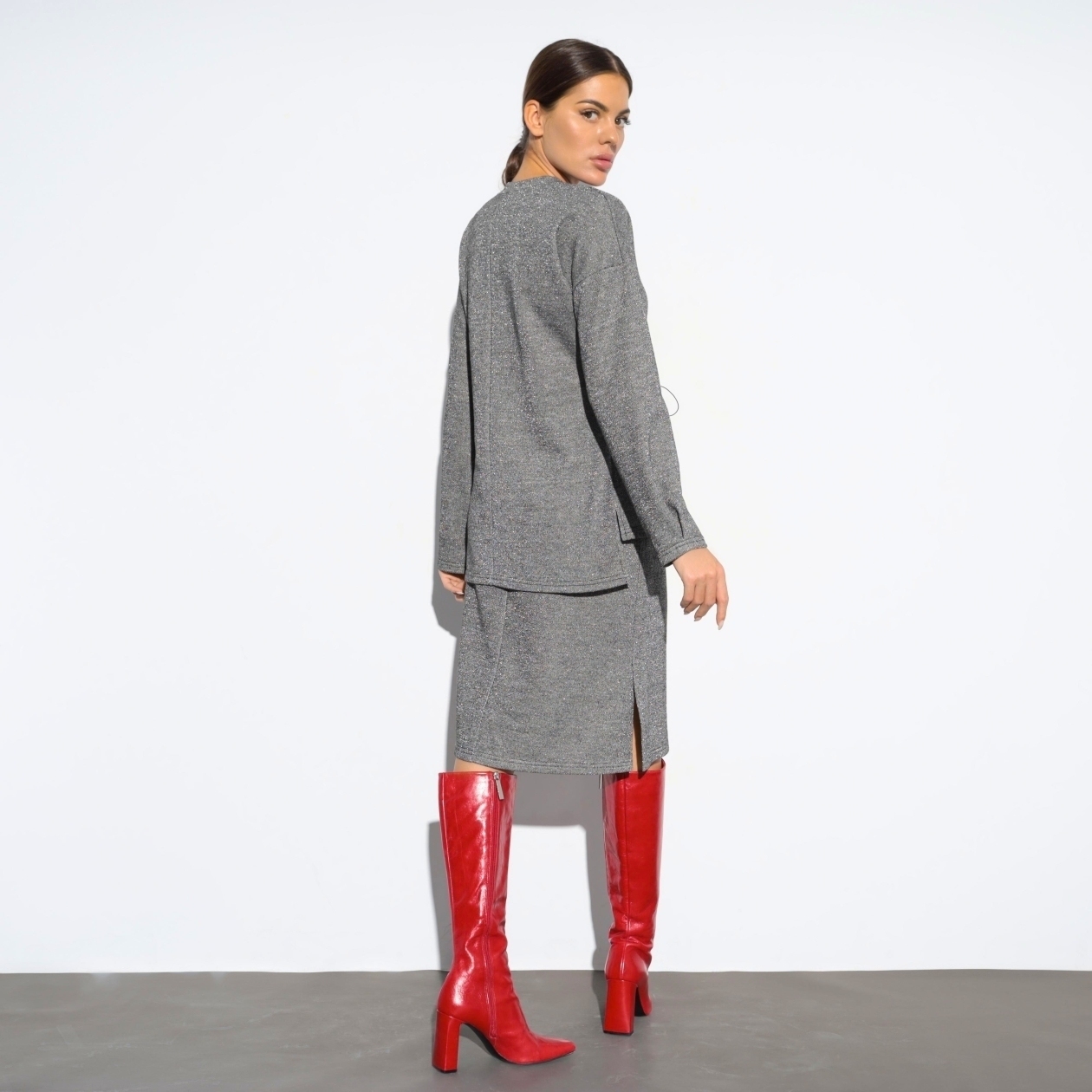 Комплект с юбкой Внеземное удовольствие (гламур, 2 в 1). Состав: 80% п/э, 15% вискоза, 5% спандекс