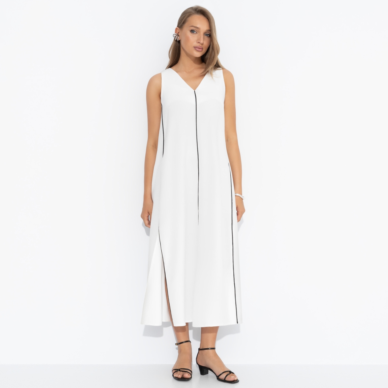 Сарафан Модный жанр . Состав: 65% п/э, 30% вискоза, 5% эластан