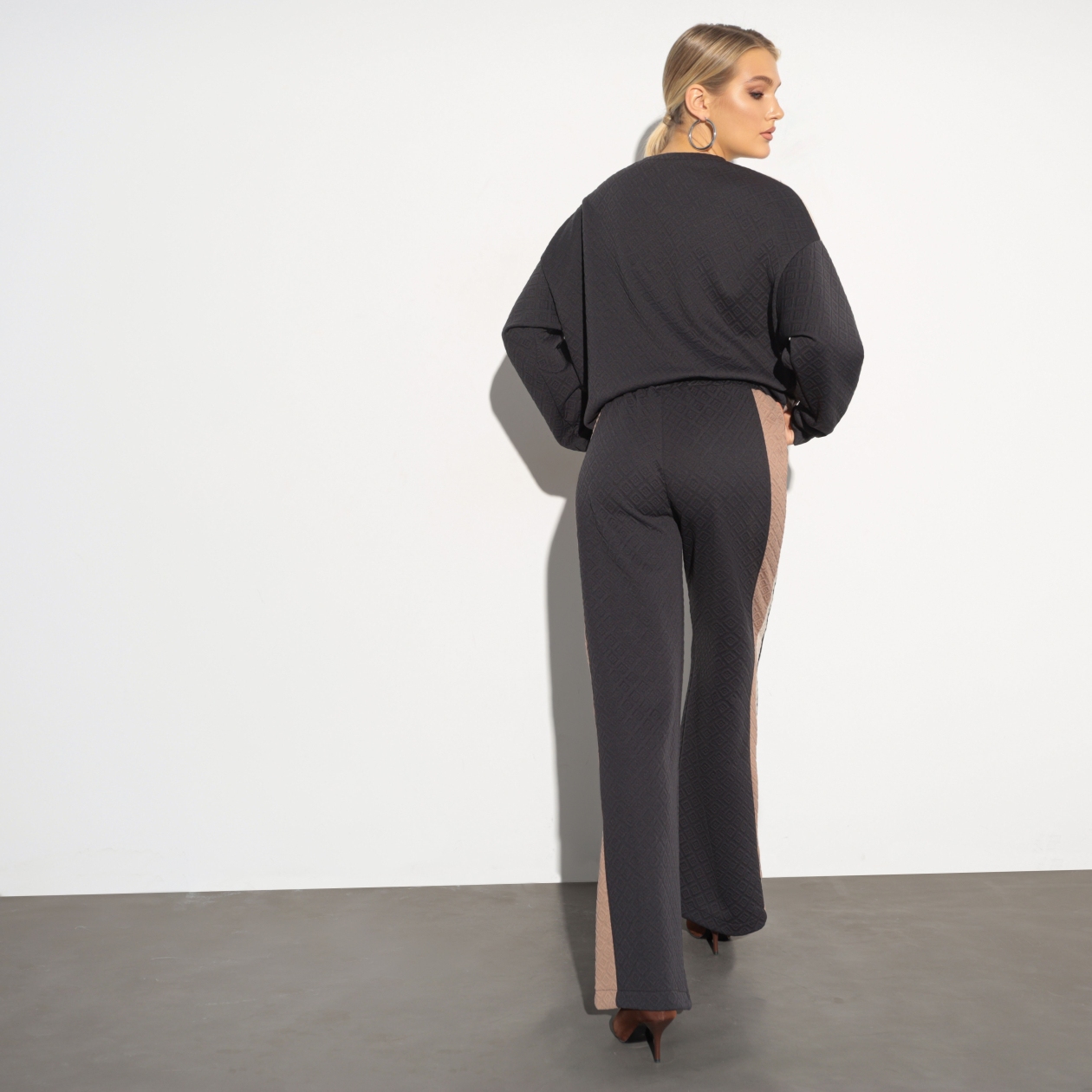 Брюки Попала в цель. Состав: 95% п/э, 5% спандекс