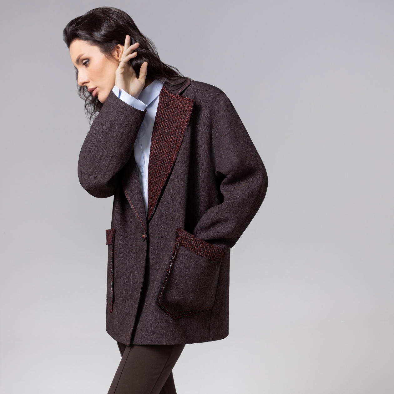 Жакет Стильно независима (фэшн). Состав: 65% п/э, 30% вискоза, 5% спандекс