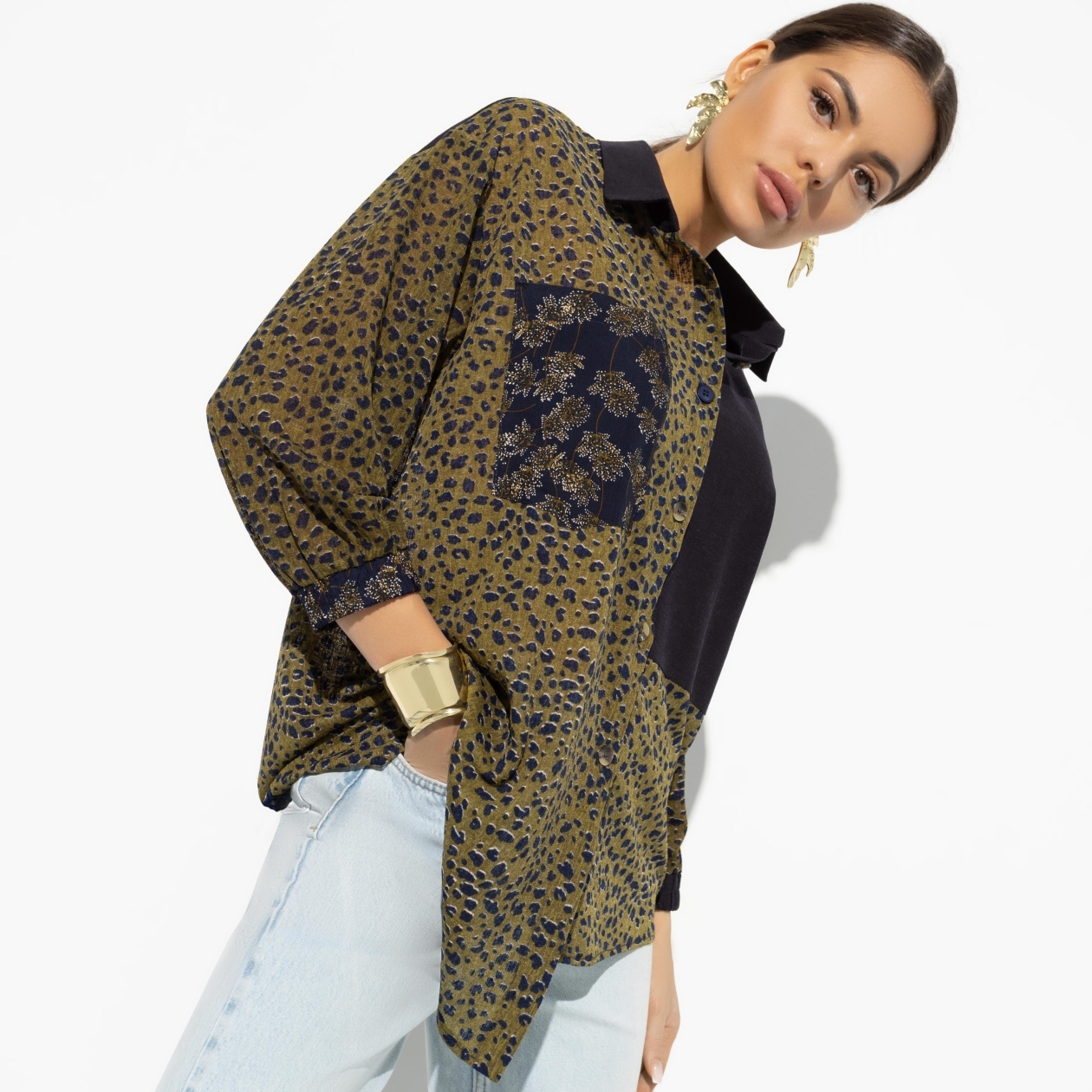 Жемчужина образа (люкс). Состав: 65% п/э, 25% лён, 5% вискоза, 5% спандекс