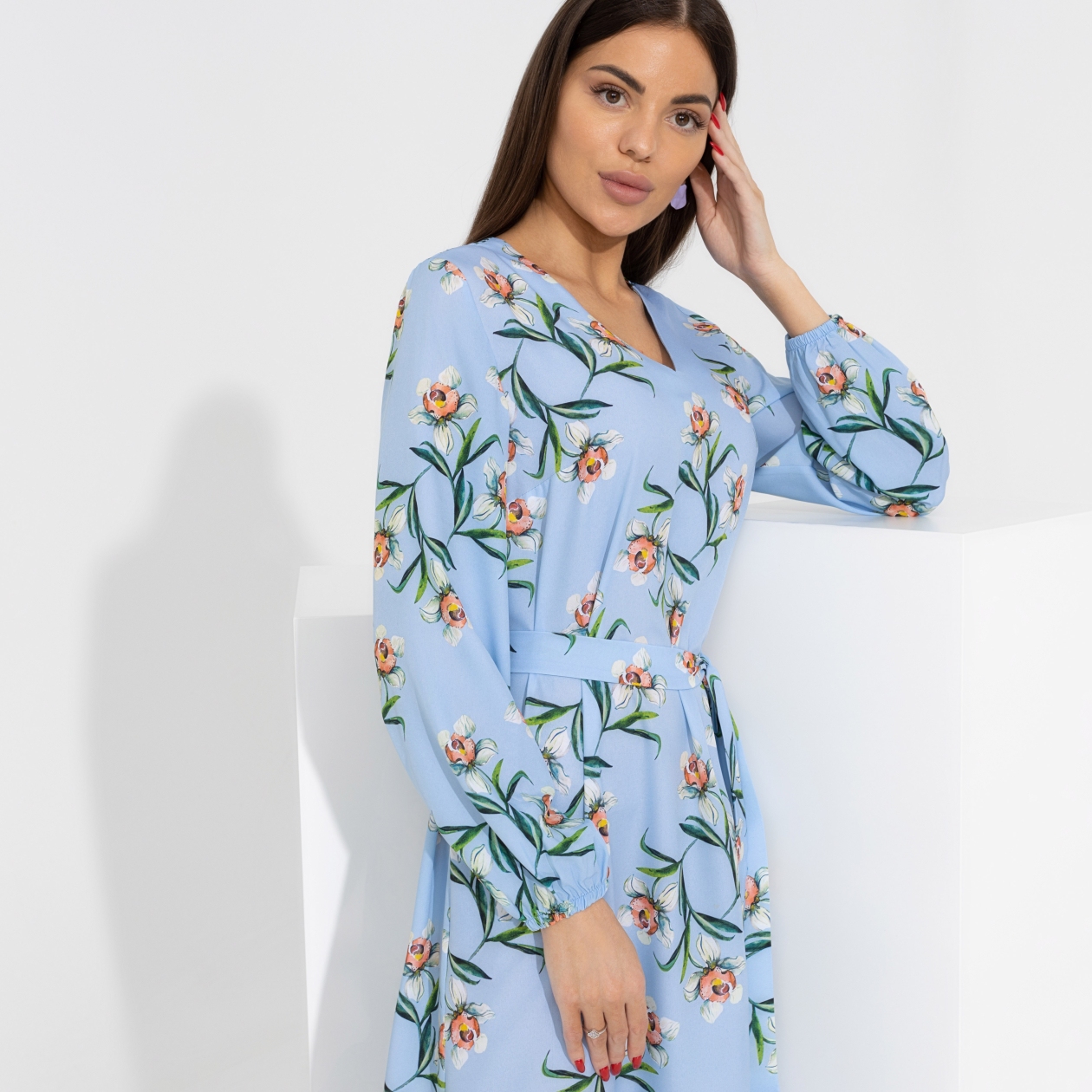 Платье Завладей вниманием (с поясом). Состав: 95% п/э, 5% эластан