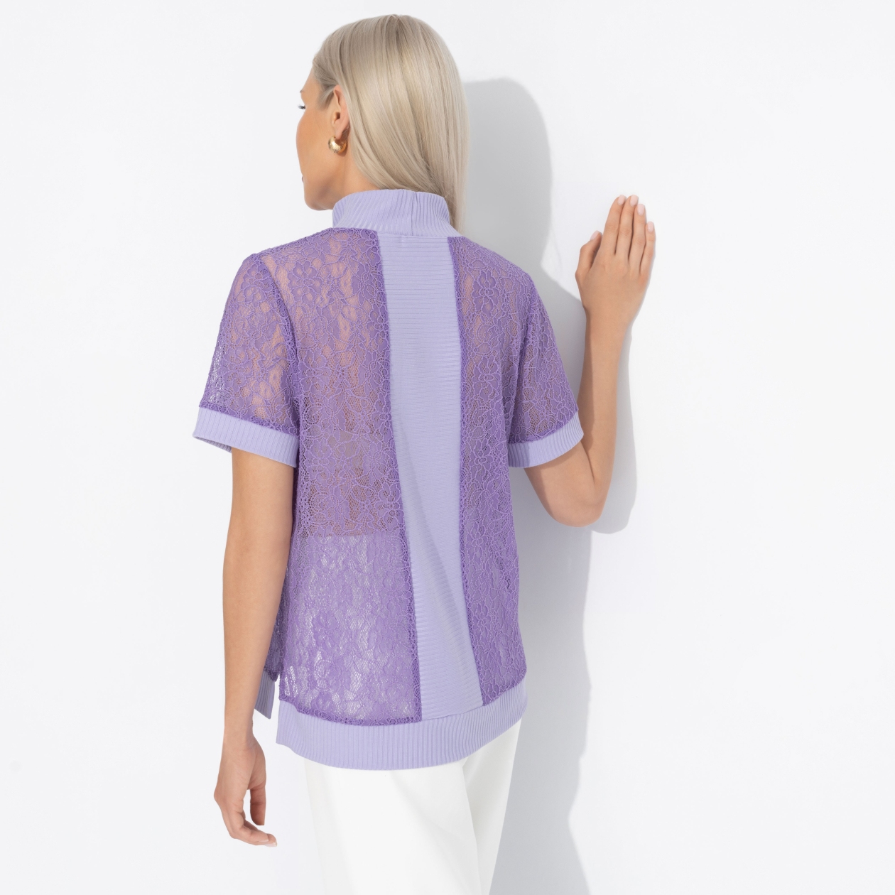 Футболка Фирменное приветствие (сиреневый). Состав: 95% п/э, 5% спандекс