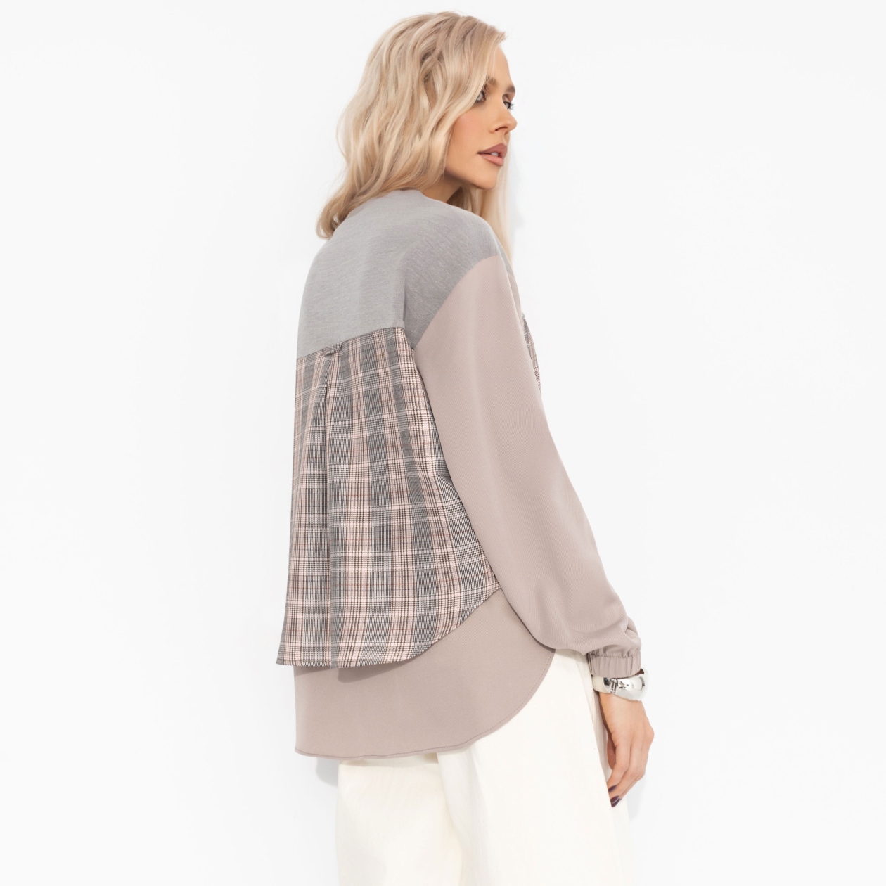 Стиль по-взрослому (бежевый). Состав: 65% полиэстер, 30% вискоза, 5% спандекс