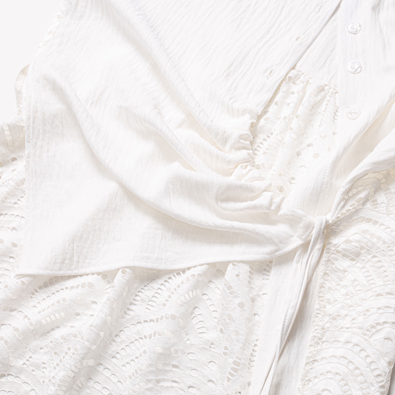 Дивная смелость. Состав: 65% п/э, 30% вискоза, 5% спандекс