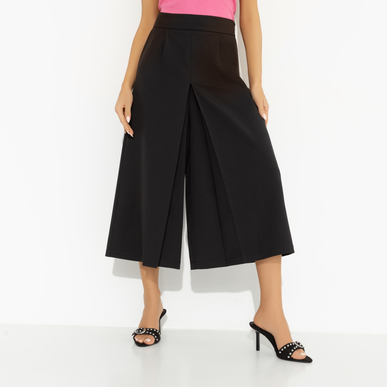 Модная интуиция. Купить женский Юбка-шорты оптом от производителя.