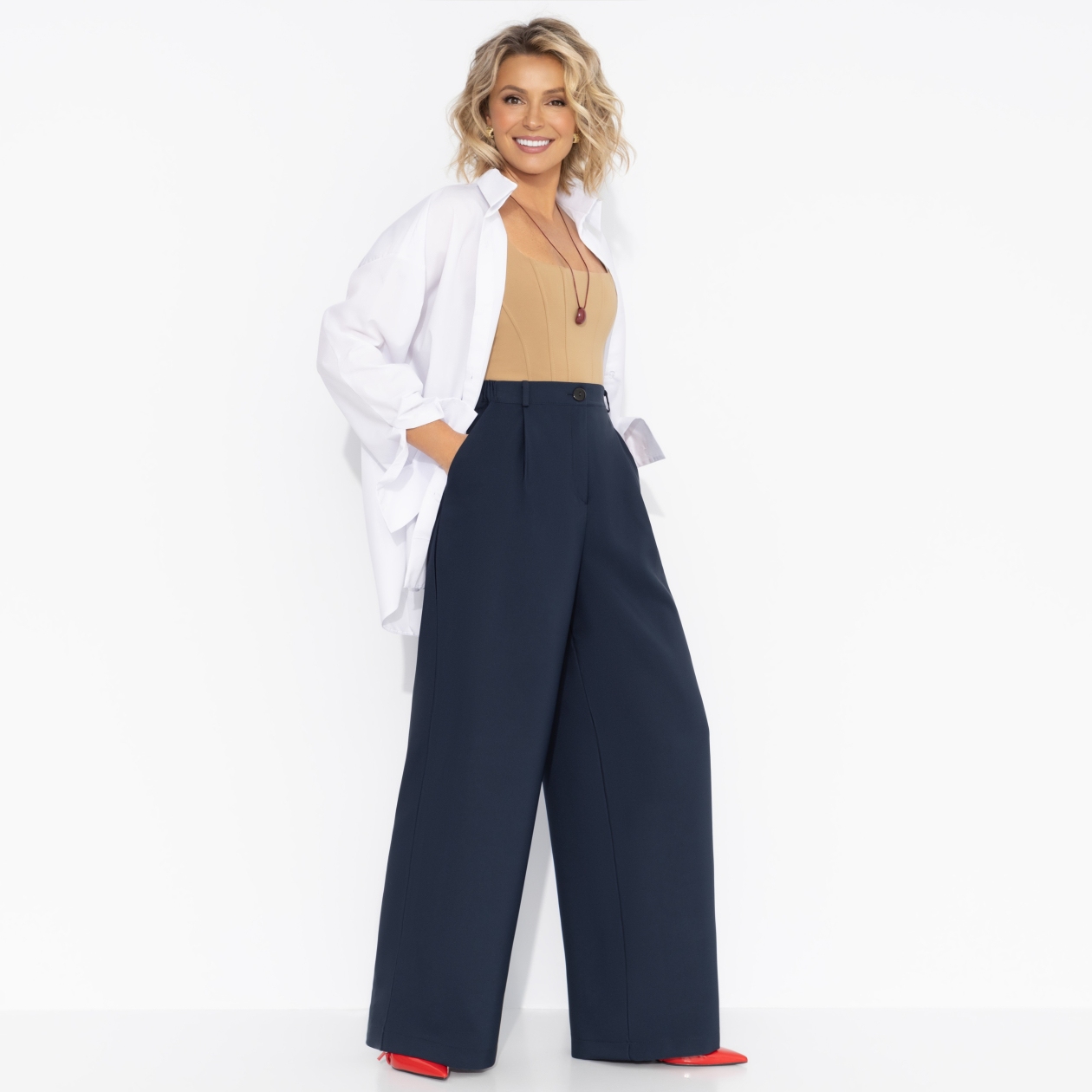 Брюки Легкой походкой (deep blue). Состав: 60% п/э, 37% вискоза, 3% спандекс