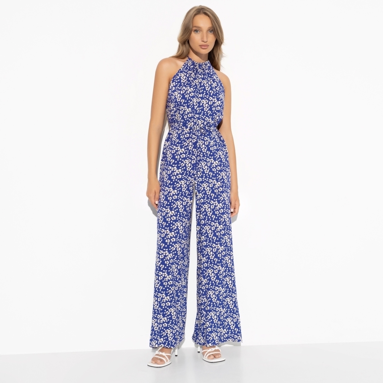 Комбинезон Проникновение в образ (фантастик, с поясом). Состав: 100 % вискоза