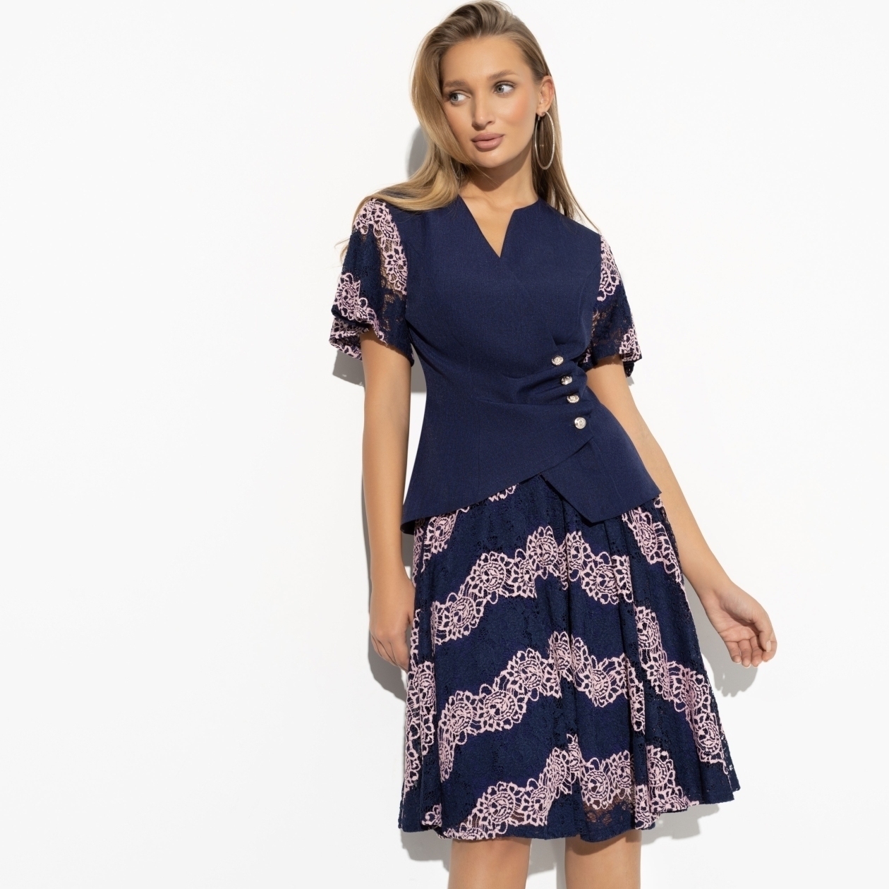 Костюм с юбкой Шаг к тебе (2 в 1). Состав: 95% п/а, 5% спандекс