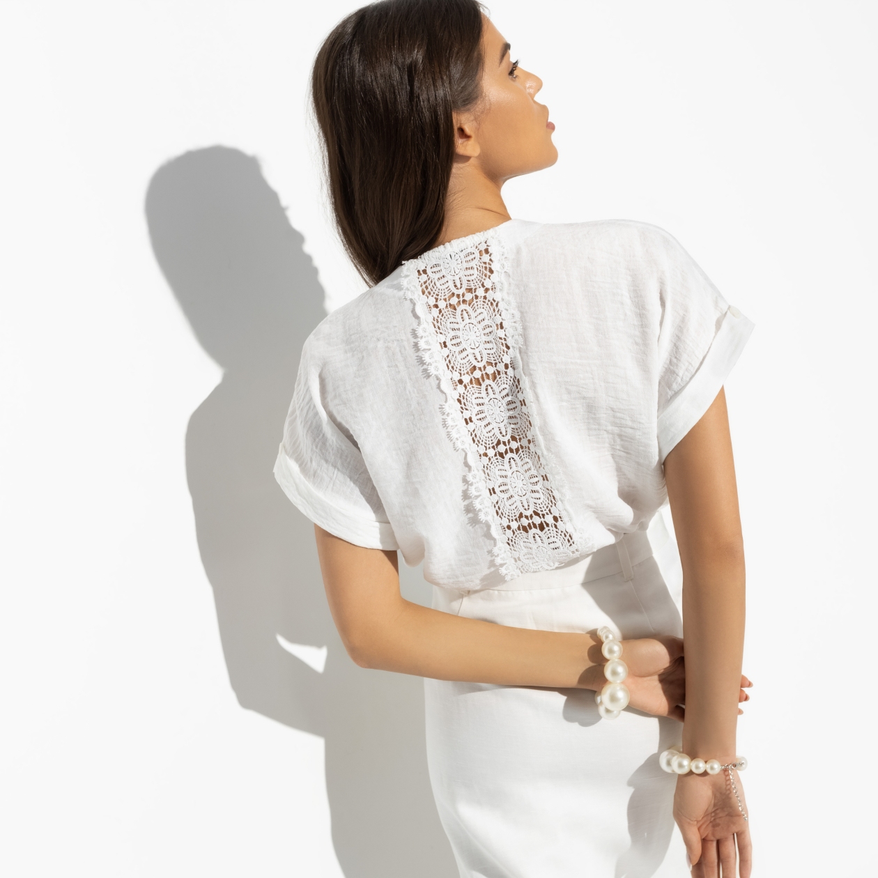 Блуза Изящный намёк. Состав: 80% п/э, 15% лен, 5% спандекс