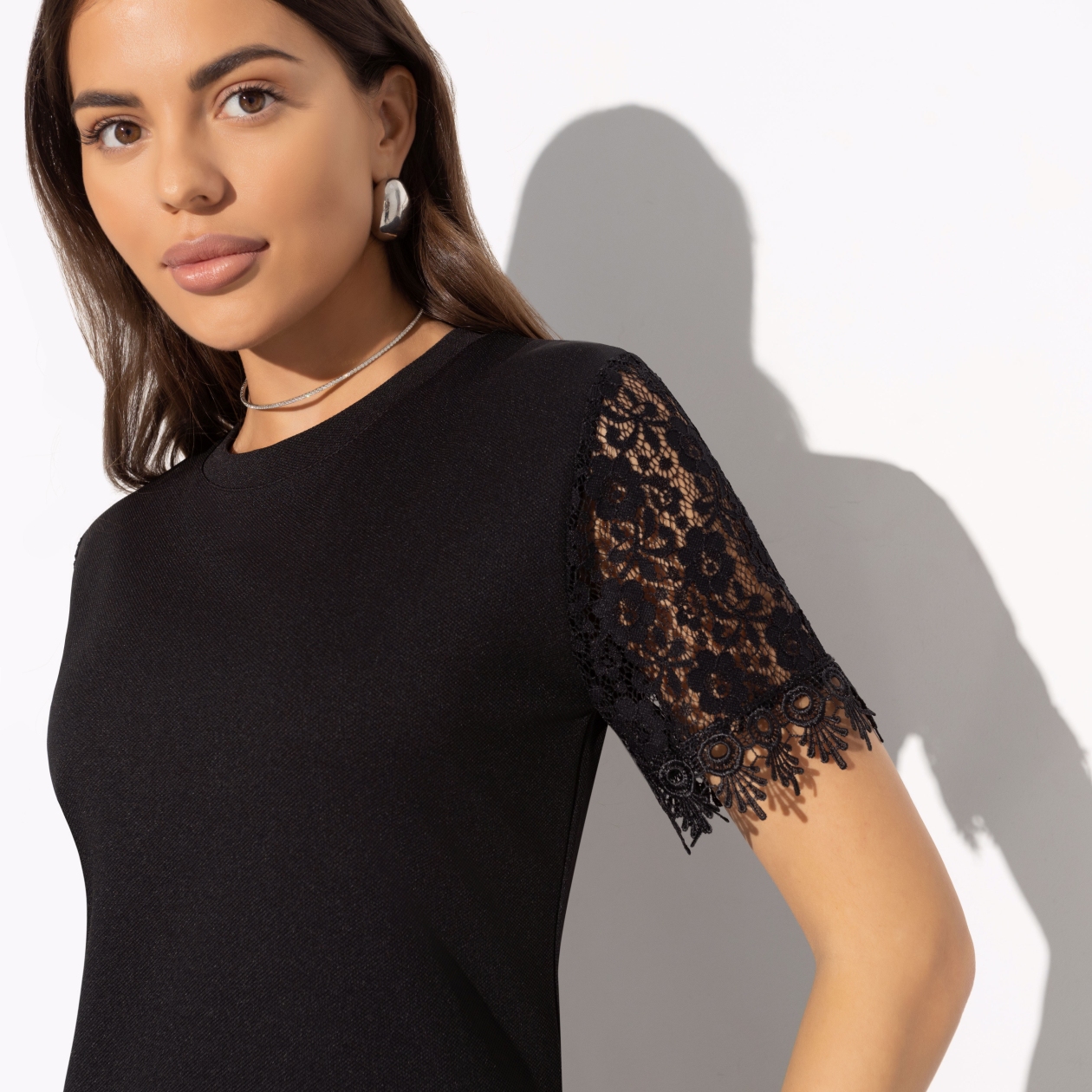 Платье-футляр Жду предложения. Состав: 95% полиэстер, 5% эластан