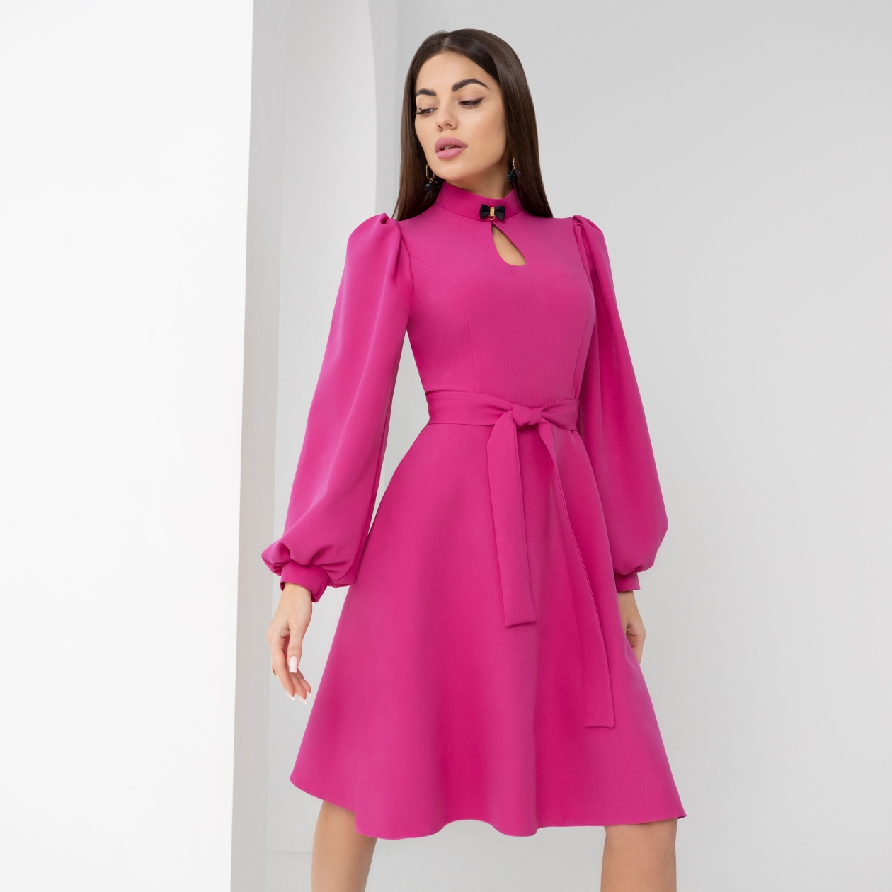 Платье Тонкость стиля (rose, с поясом). Состав: 95% п/э, 5% эластан