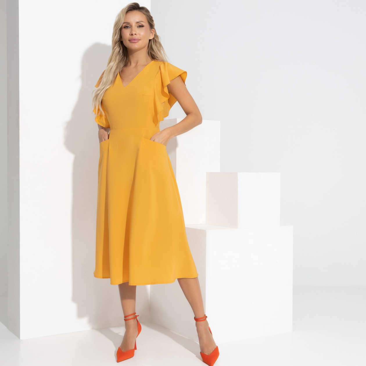 Платье Анонс вечеринок (кокетка). Состав: 65% п/э, 30% вискоза, 5% эластан