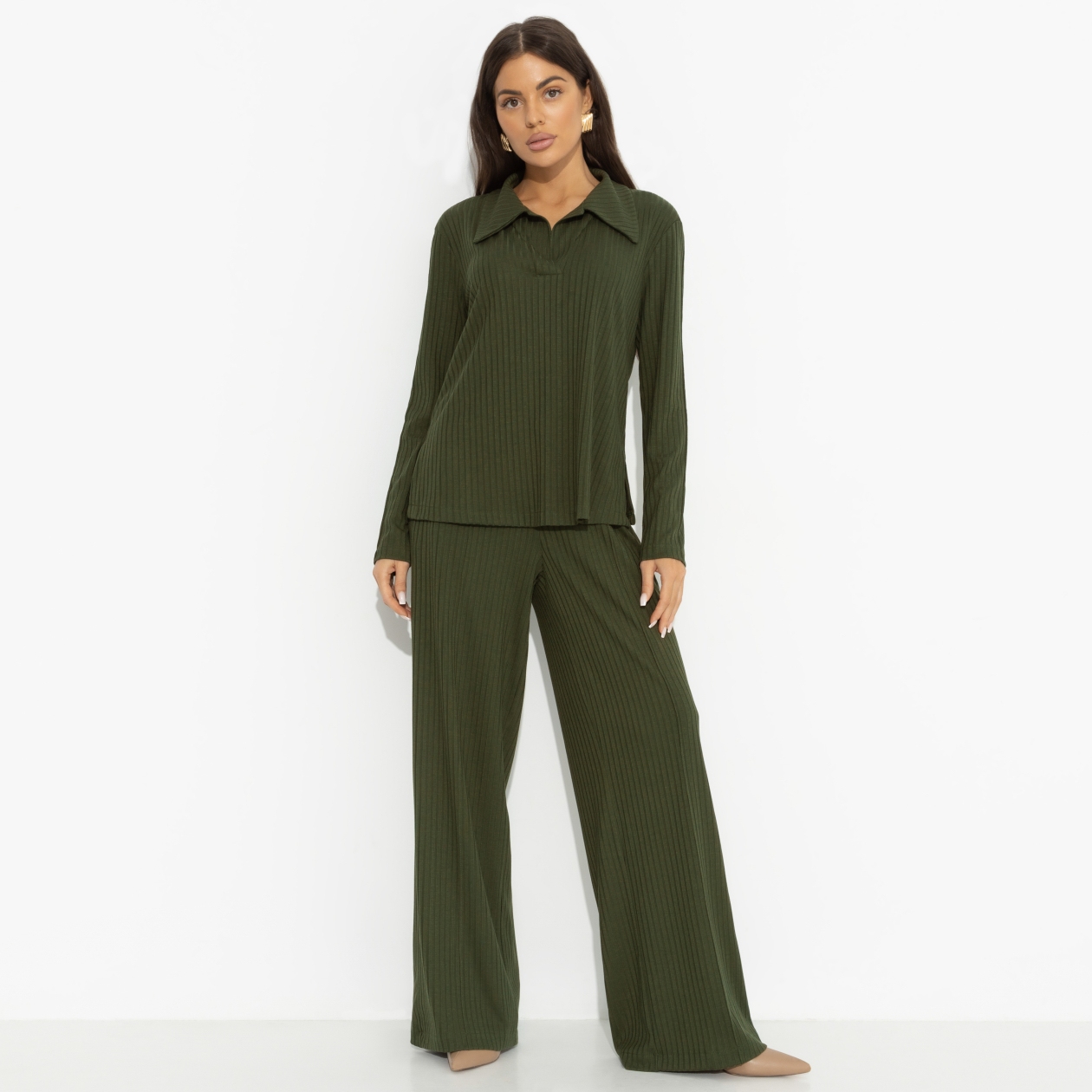 Брючный костюм Зайти красиво. Состав: 60% полиэстер, 35% вискоза, 5% спандекс