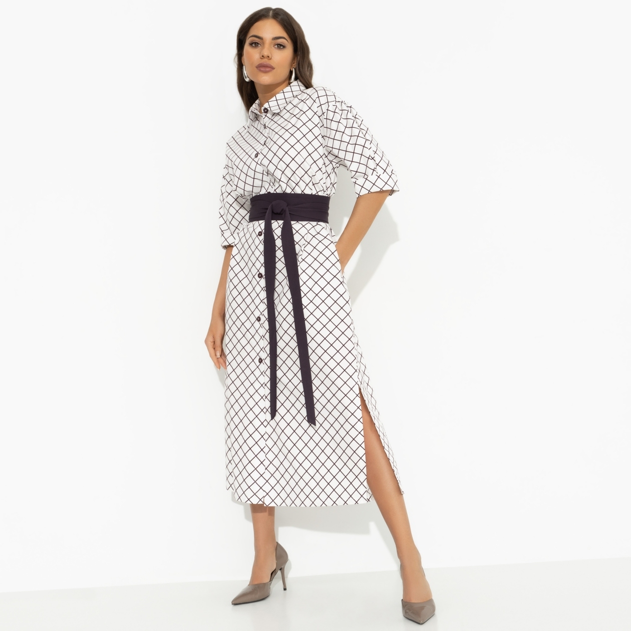 Платье-рубашка Гипнотический минимализм (с поясом). Состав: 55% полиэстер, 40% хлопок, 5% спандекс