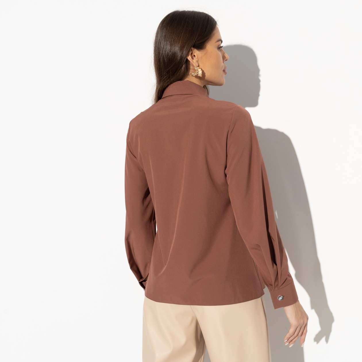 Блуза Неожиданный эффект (super). Состав: 95% полиэстер, 5% эластан