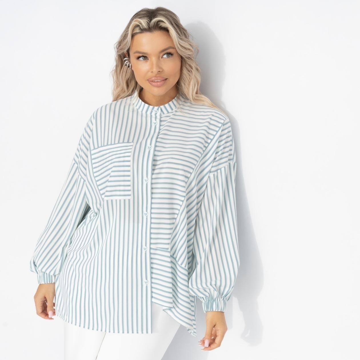 Лучшая в офисе. Состав: 95% п/э, 5% спандекс