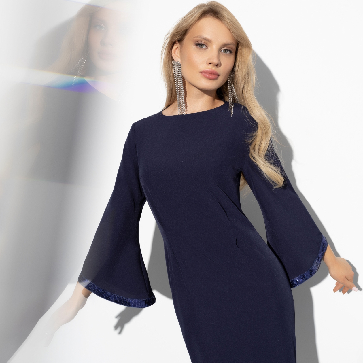 Платье-футляр Гламурный эффект (неотразимая). Состав: 95% п/э, 5% эластан