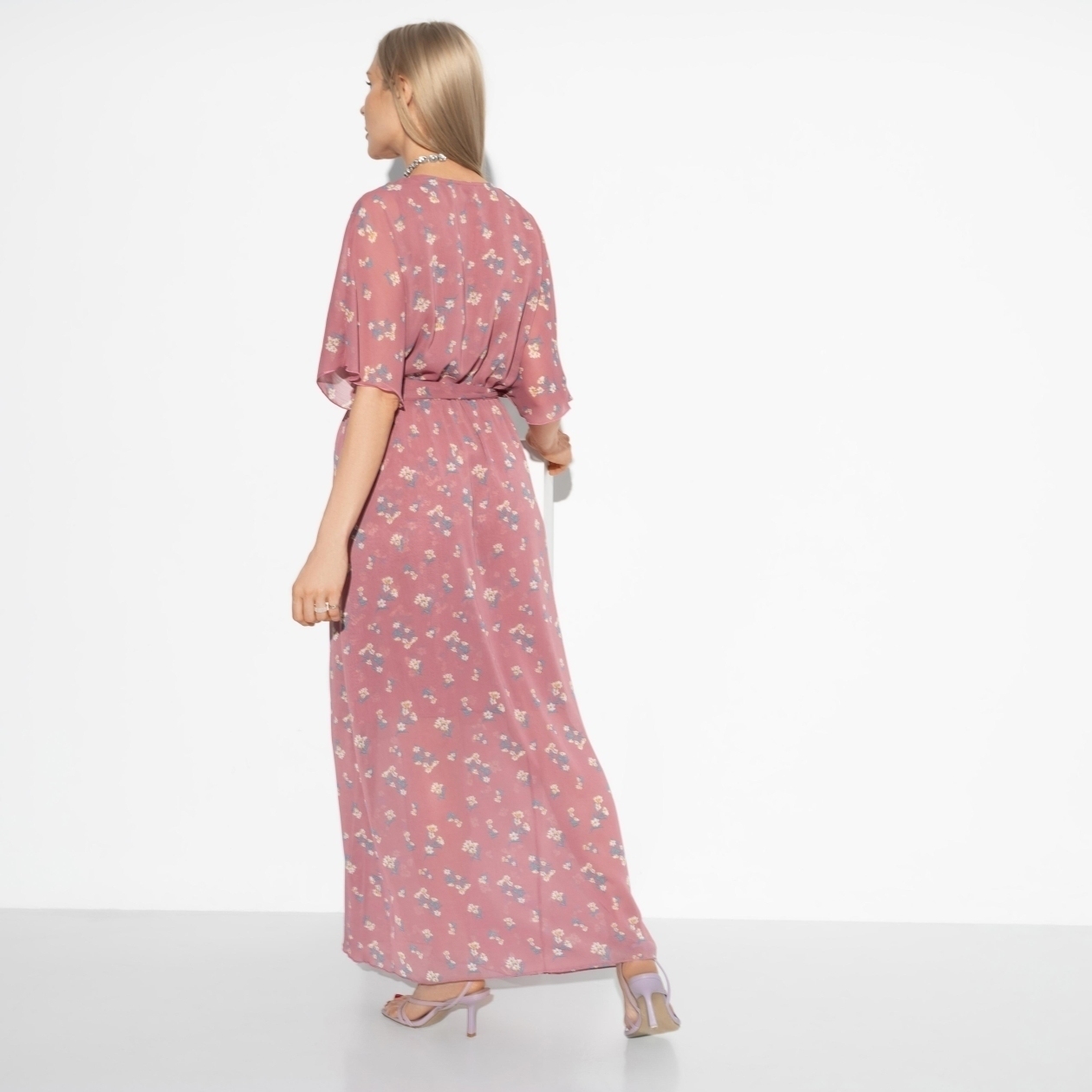 Платье Цветущая сказка (с поясом). Состав: 100% п/э