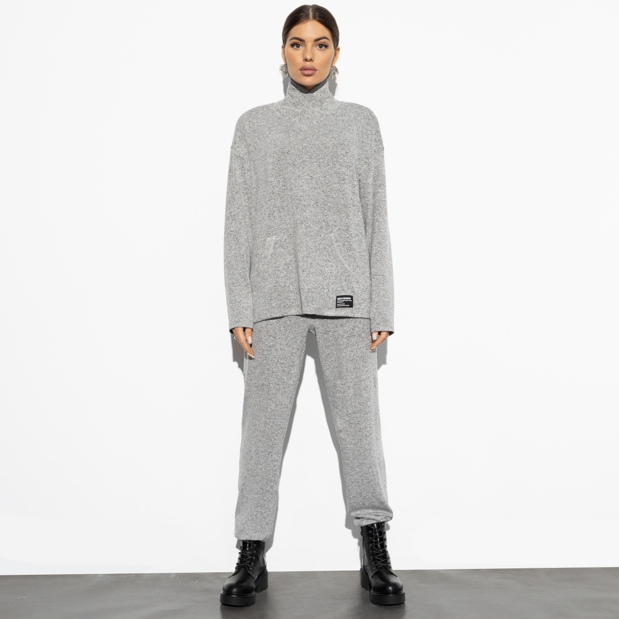 Брючный комплект Элегантная нежность (2 в 1). Состав: 65% п/э, 30% вискоза, 5% спандекс