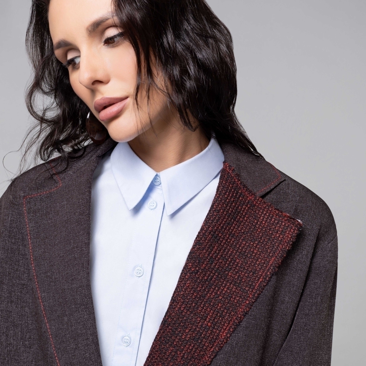 Жакет Стильно независима (фэшн). Состав: 65% п/э, 30% вискоза, 5% спандекс