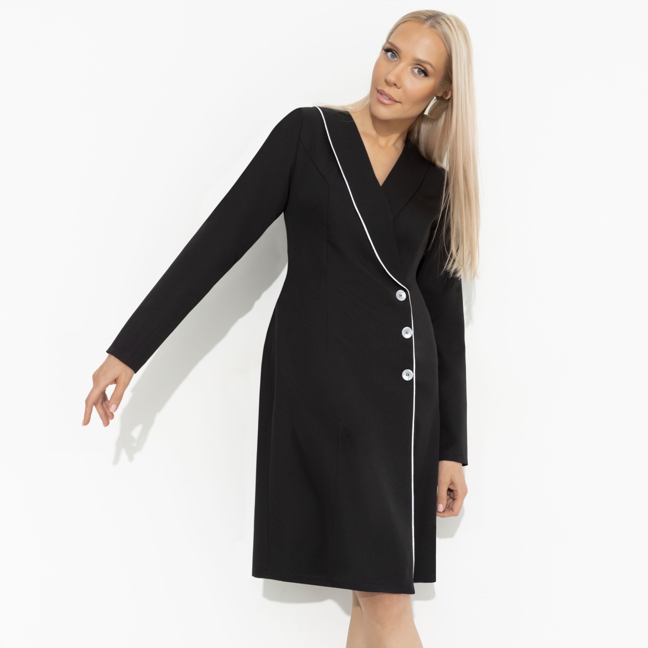 Платье Судьбоносное решение (black). Состав: 60% полиэстер, 37% вискоза, 3% спандекс