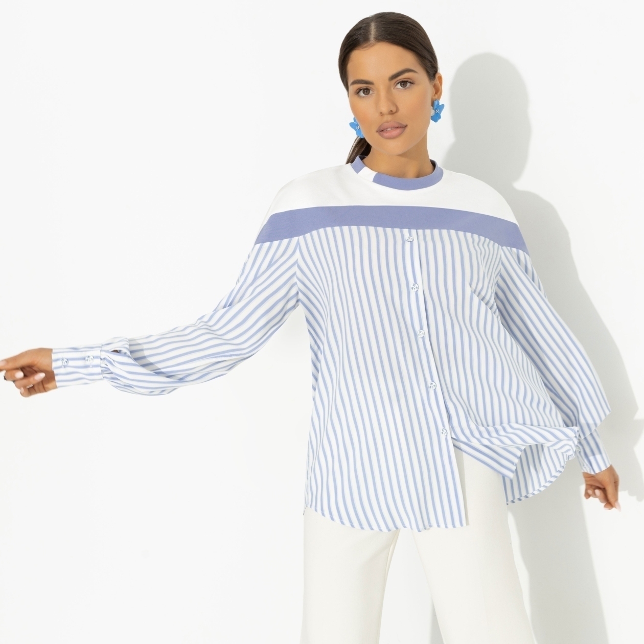 Всплеск эмоций (blue). Состав: 85% полиэстер, 10% вискоза, 3% эластан, 2% нейлон