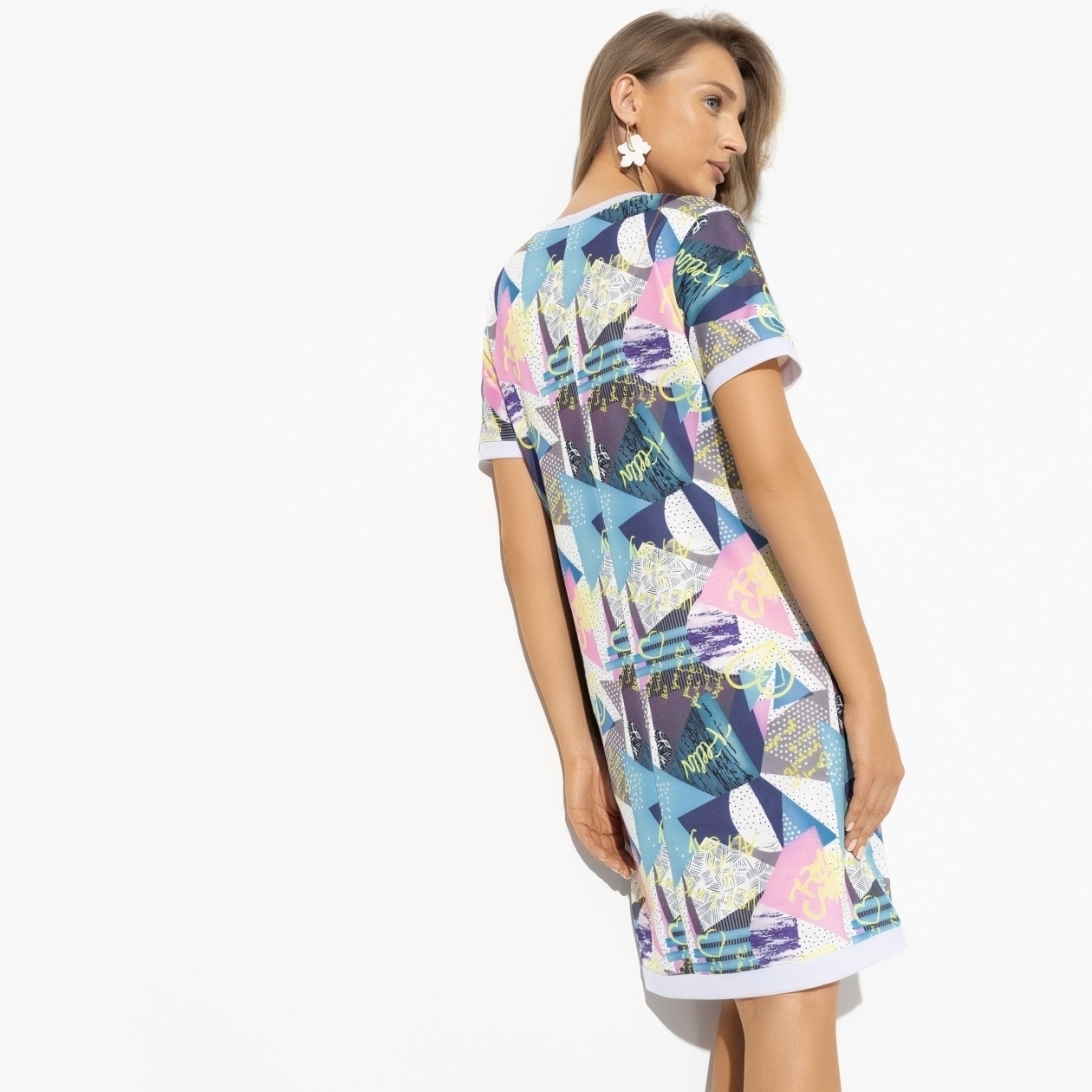 Платье Спонтанное свидание (авангард, нью). Состав: 65% п/э, 30% вискоза, 5% стрейч