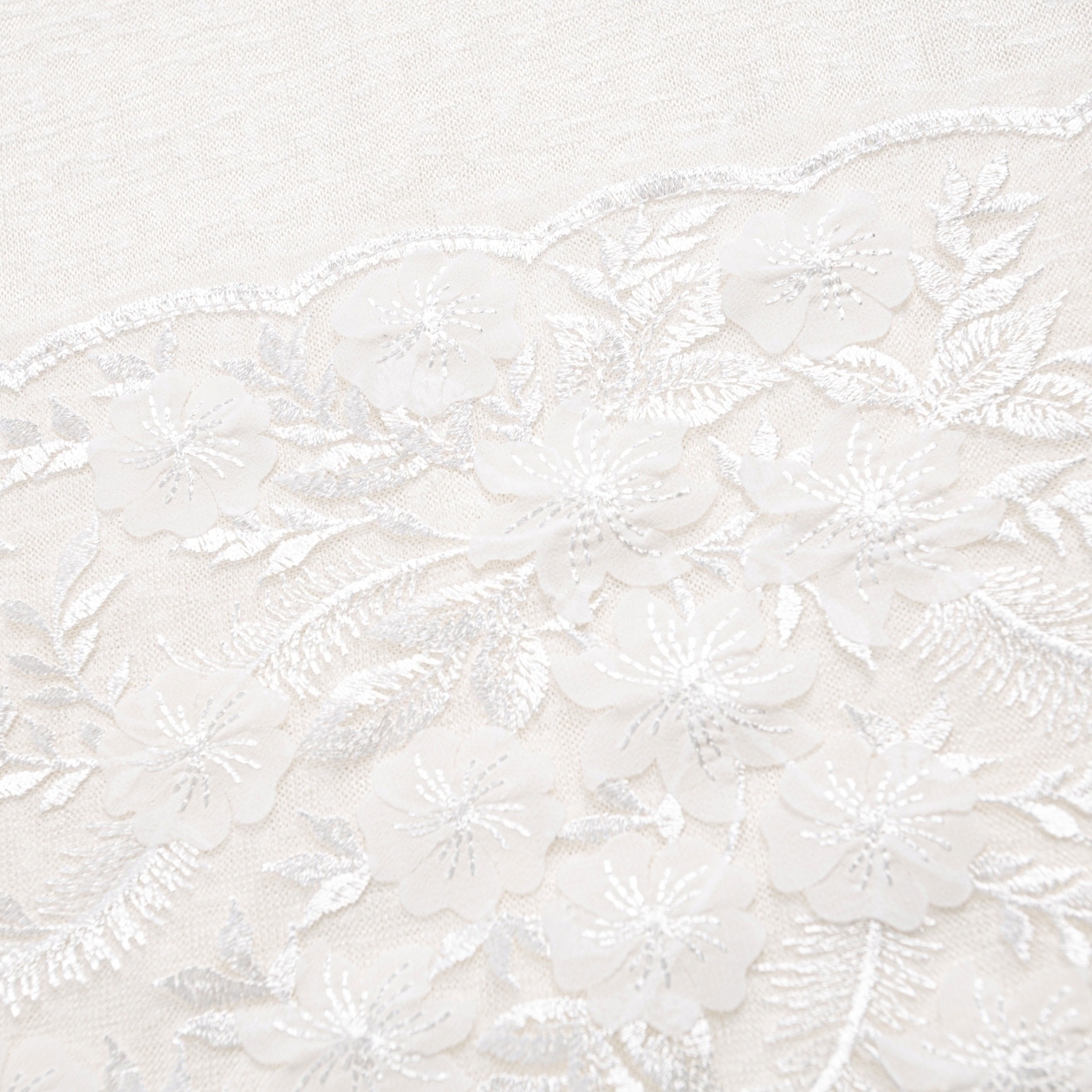 Футболка Буду тебе сниться (айвори). Состав: 65% п/э, 30% вискоза, 5% спандекс