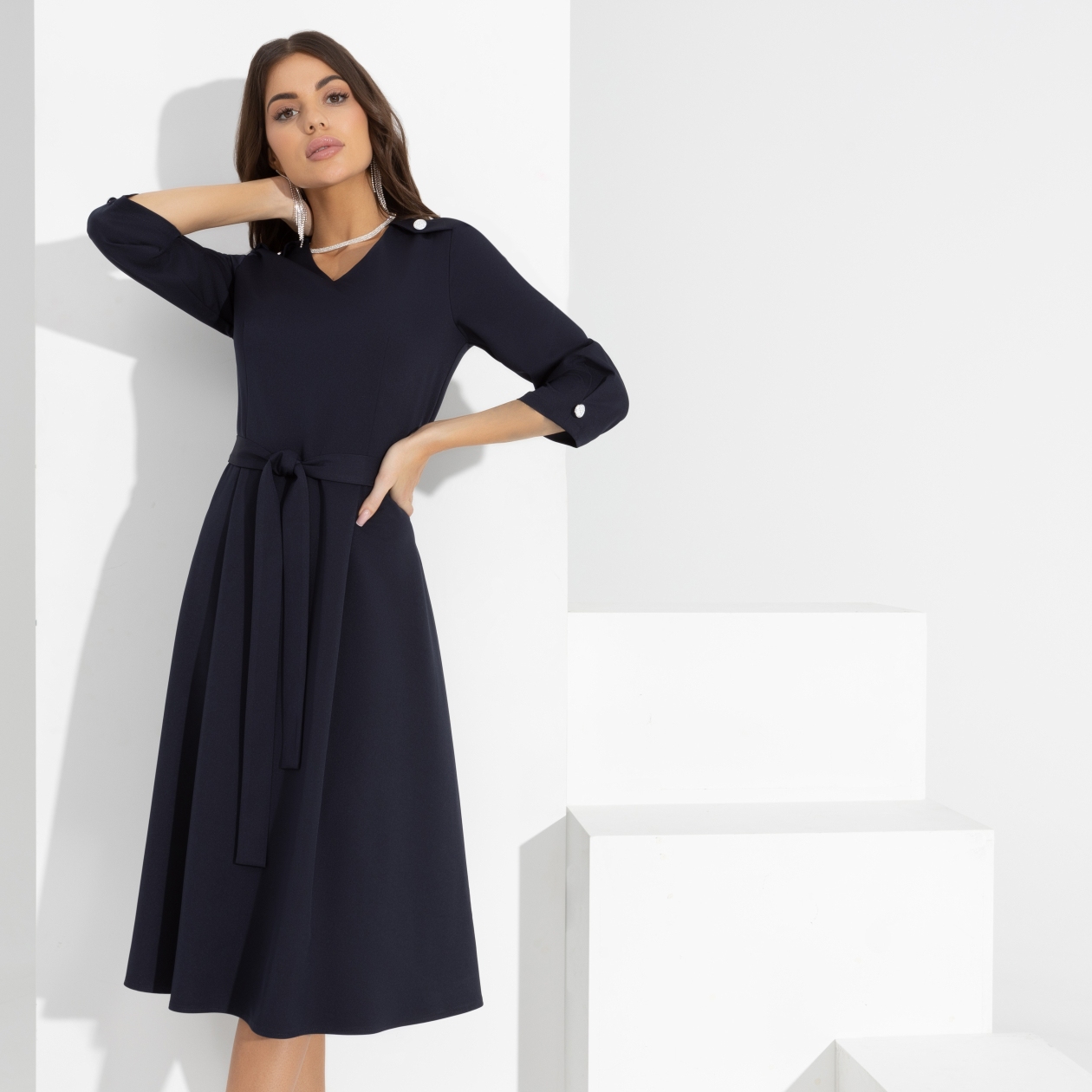 Платье Эффектное появление (с поясом). Состав: 95% п/э, 5% спандекс