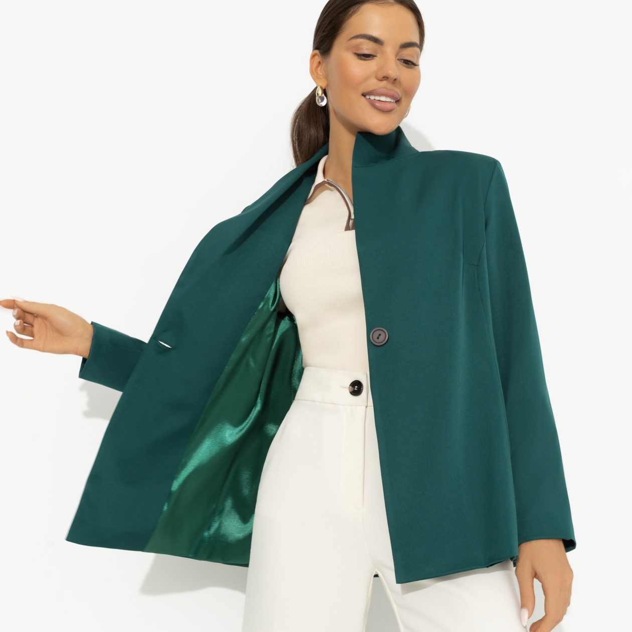 Жакет Дерзкий силуэт (зелёный). Состав: 65% п/э, 30% вискоза, 5% эластан