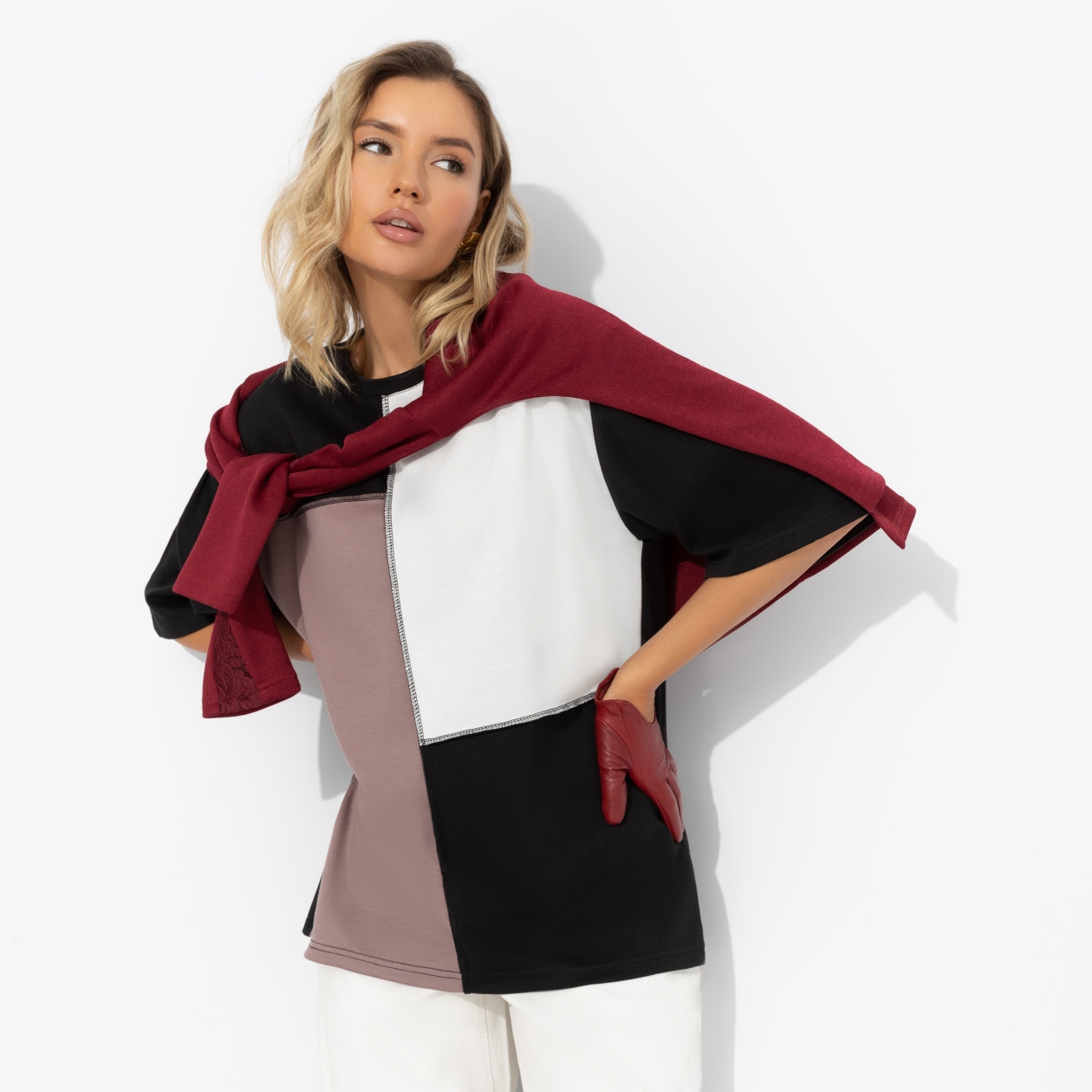 Футболка Идеальная гармония. Состав: 65% п/э, 30% вискоза, 5% стрейч