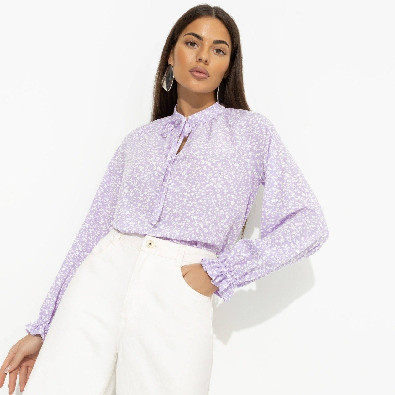 Блуза В лучшей роли (сиреневый). Состав: 65% полиэстер, 30% вискоза, 5% эластан