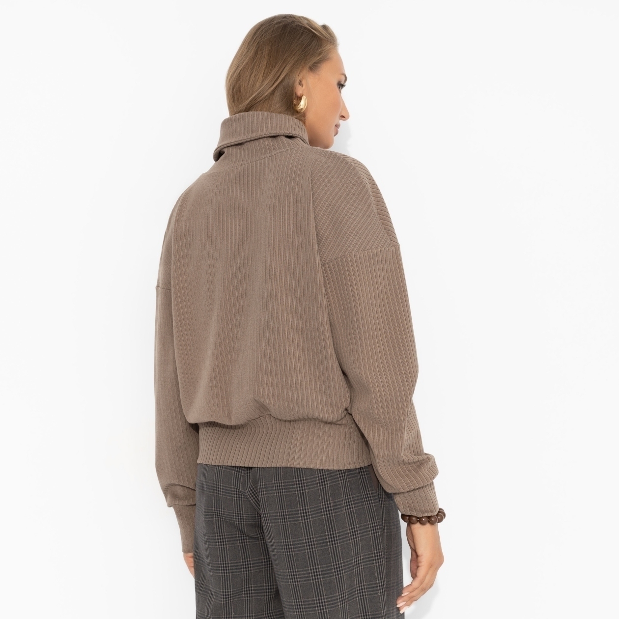 Свежий импульс. Купить женский Джемпер оптом от производителя.