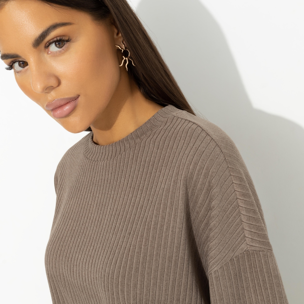 Лонгслив Приду во снах (new). Состав: 40% п/э, 35% вискоза, 20% акрил, 5% спандекс