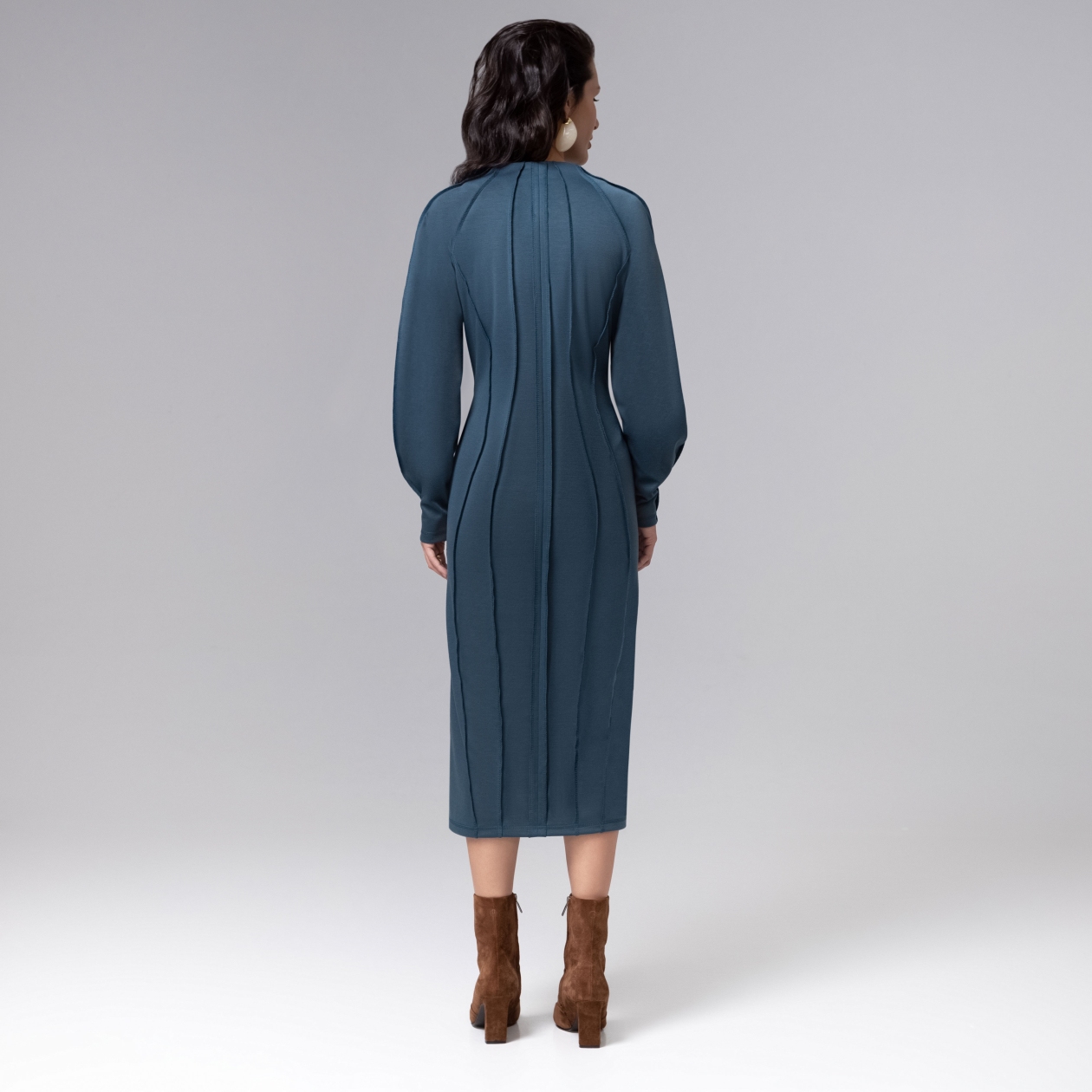 Платье-футляр Больше, чем просто платье. Состав: 65% п/э, 30% вискоза, 5% спандекс