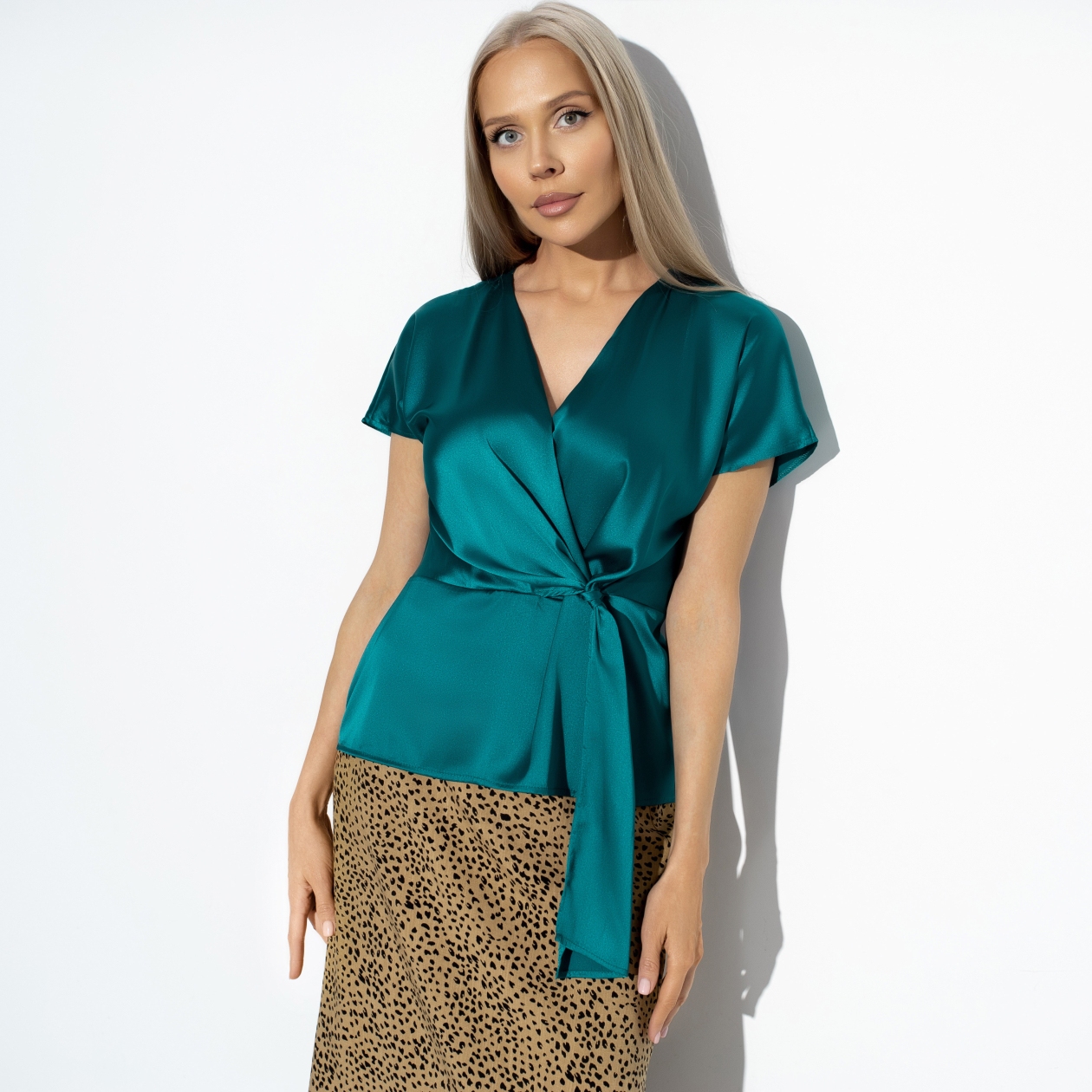 Блуза Откройся желаниям. Состав: 97% полиэстер, 3% спандекс