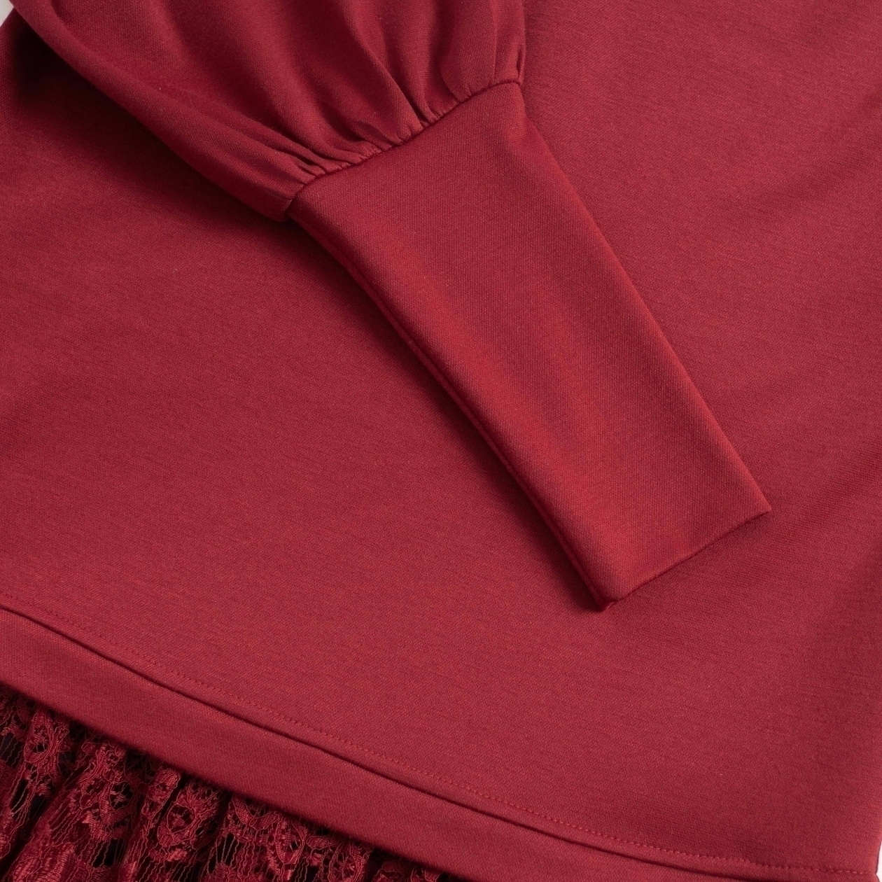 Платье История в кружевах (бордо). Состав: 65% полиэстер, 30% вискоза, 5% спандекс